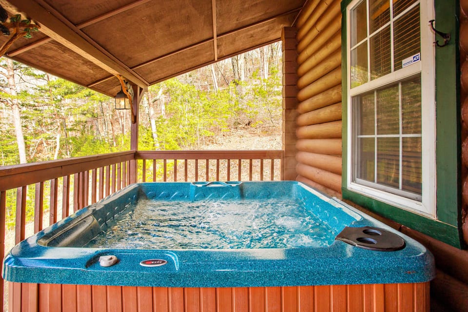 Private hot tub