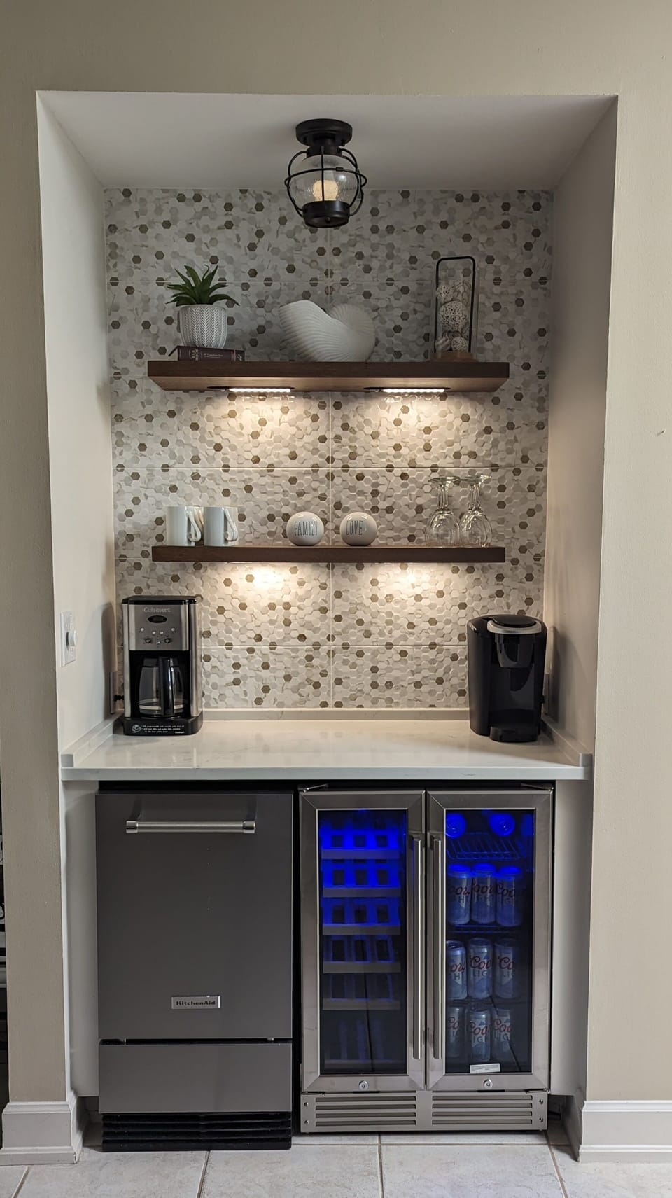Never run out of ice with our stand-alone icemaker.