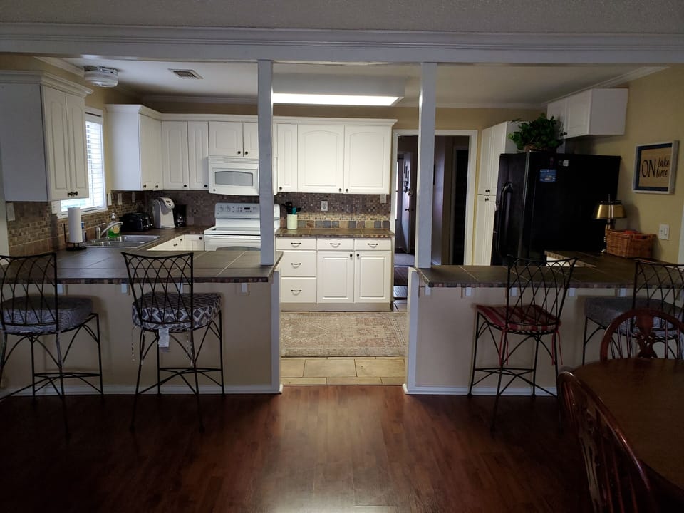 Fully stocked kitchen.