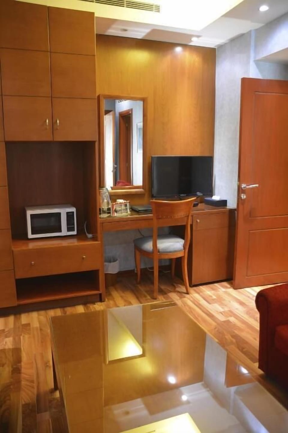 Minibar, in-room safe, desk, soundproofing