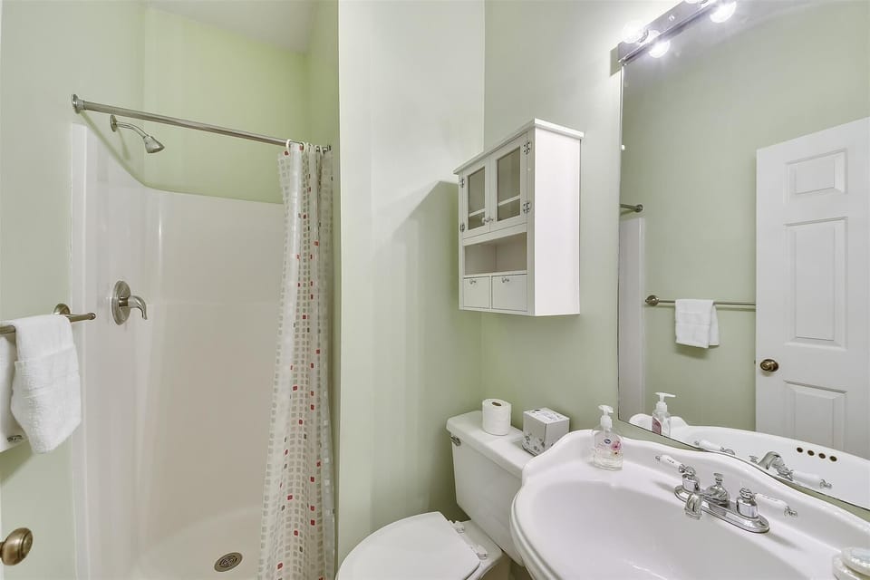 1st level Bath