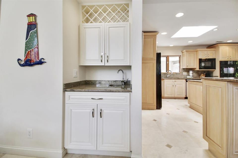 Wet Bar