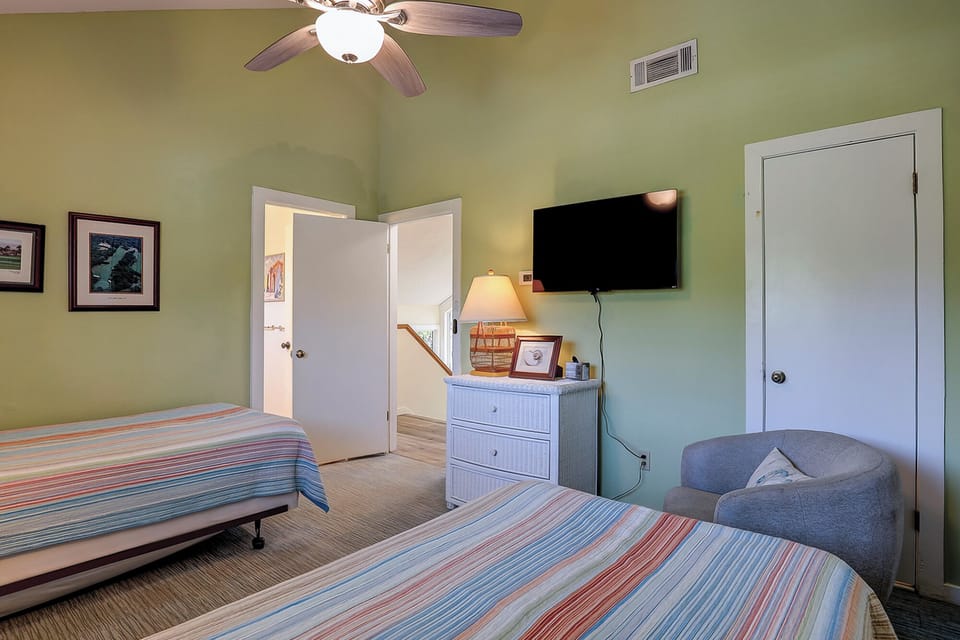 2nd Level Twin Room