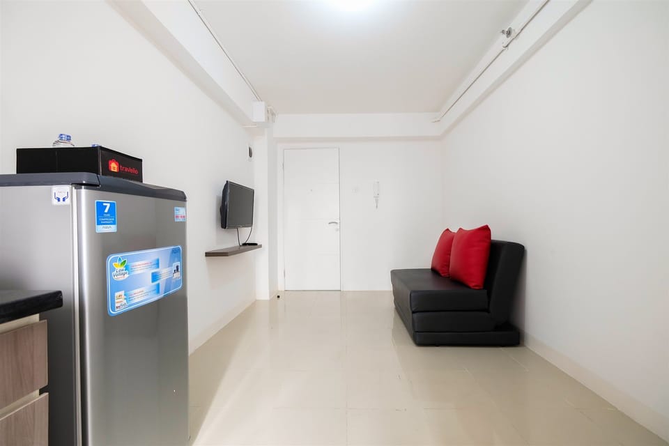 Room | Living area | TV