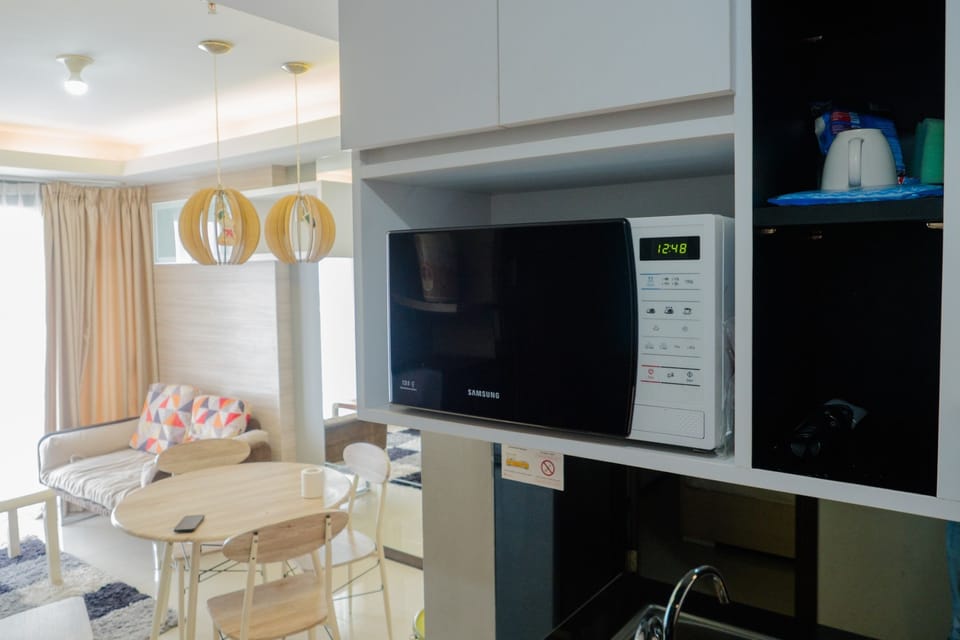 Room | Microwave