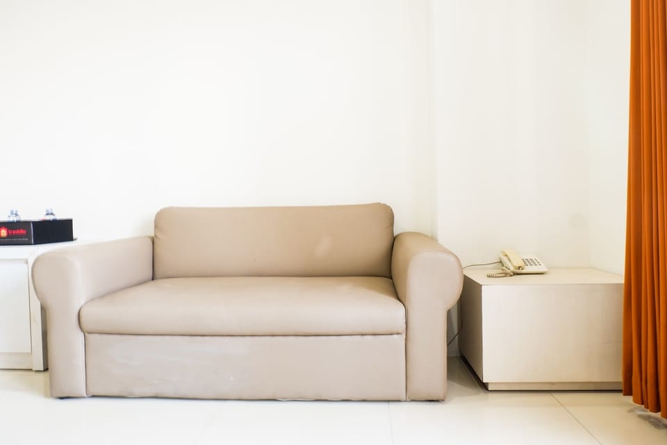 Room | Living area | TV