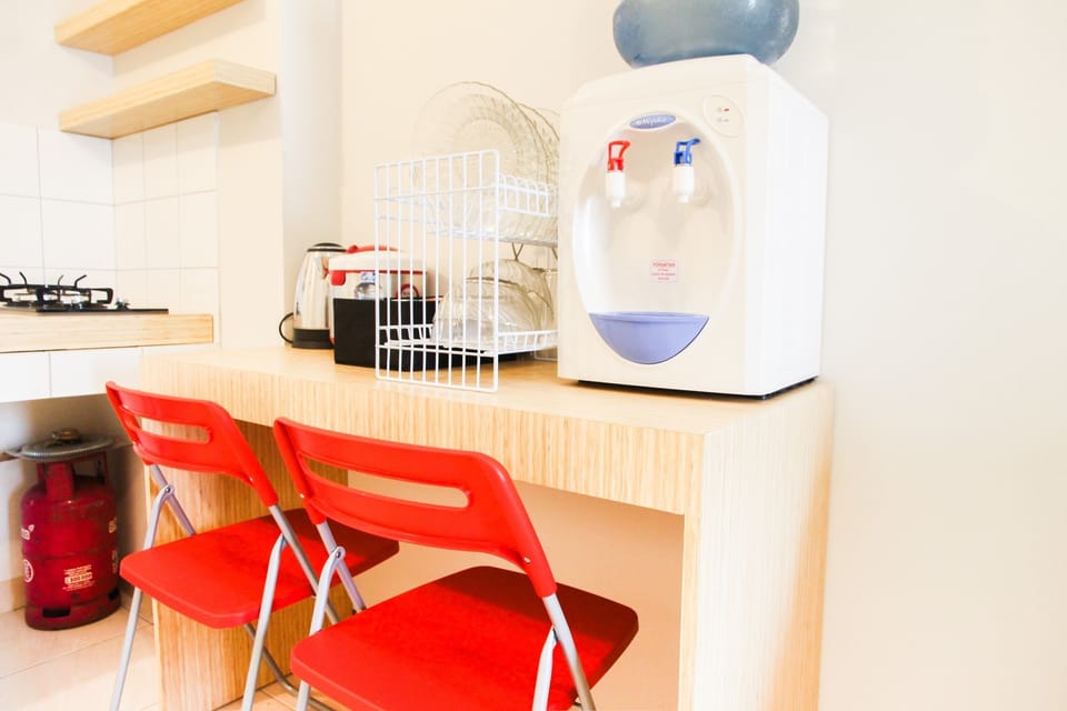 Room | In-room dining
