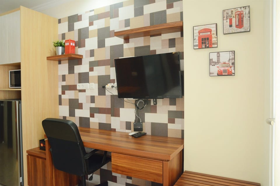 Room | Desk, iron/ironing board, free WiFi, bed sheets