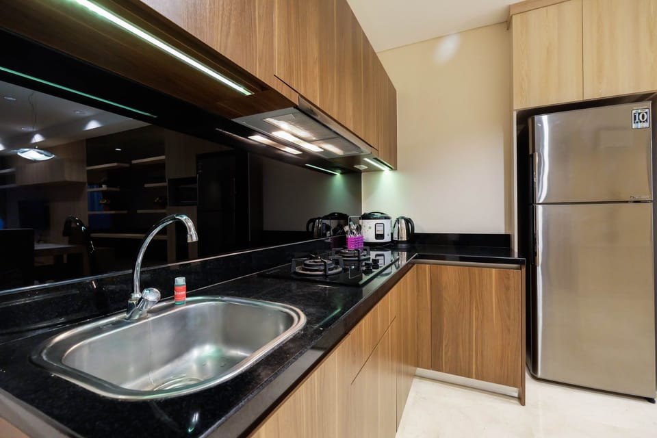 Room | Private kitchen | Fridge, microwave, stovetop, rice cooker