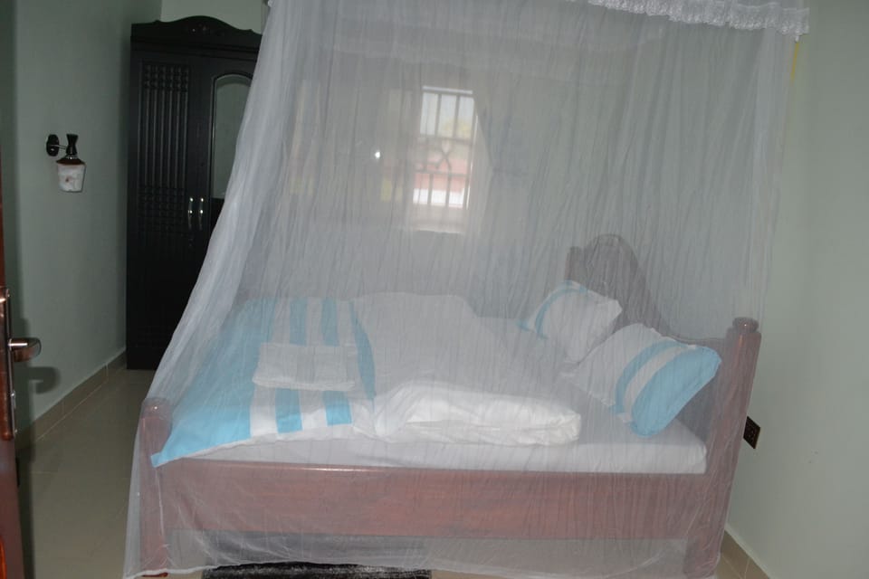 Double Room, Non Smoking | Free WiFi, bed sheets