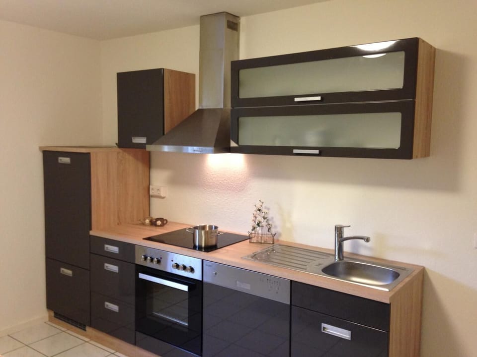 Shared fridge, microwave