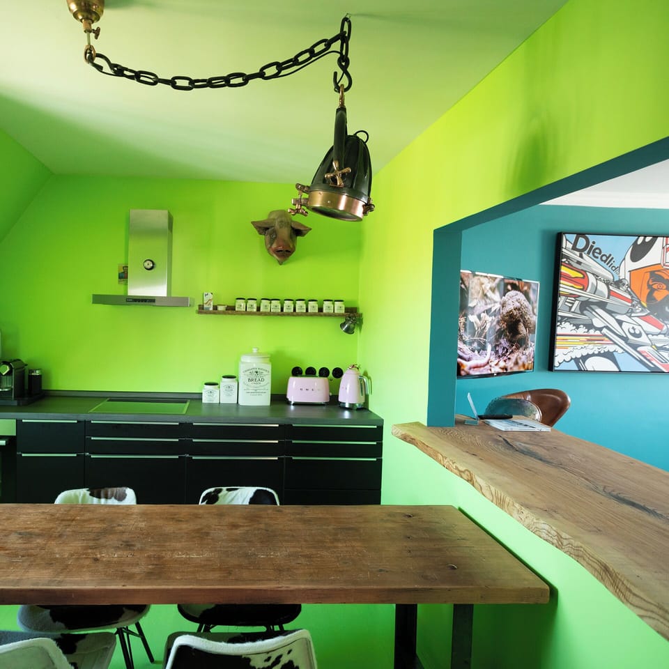 Design Apartment, 2 Bedrooms (Rote Türe) | Private kitchen | Oven, stovetop, blender, mixer