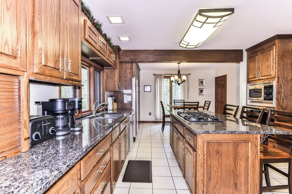 Enjoy a hot cup of coffee while looking at the lake views.