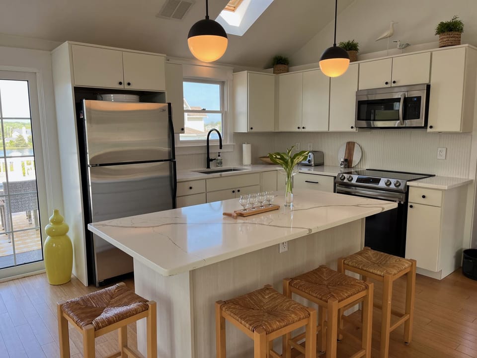 Newly remodeled kitchen.