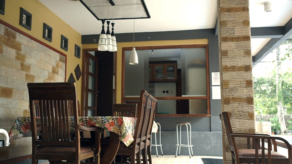 Family Villa, 6 Bedrooms, Mountain View | In-room dining