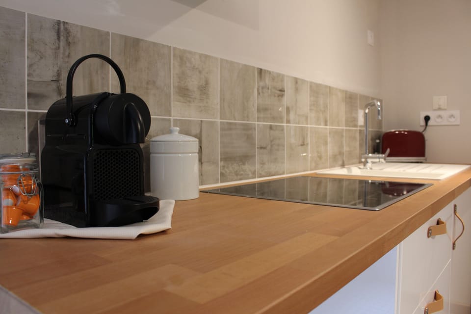 Apartment, Terrace, Garden View (La Boheme, Ground Floor) | Private kitchen