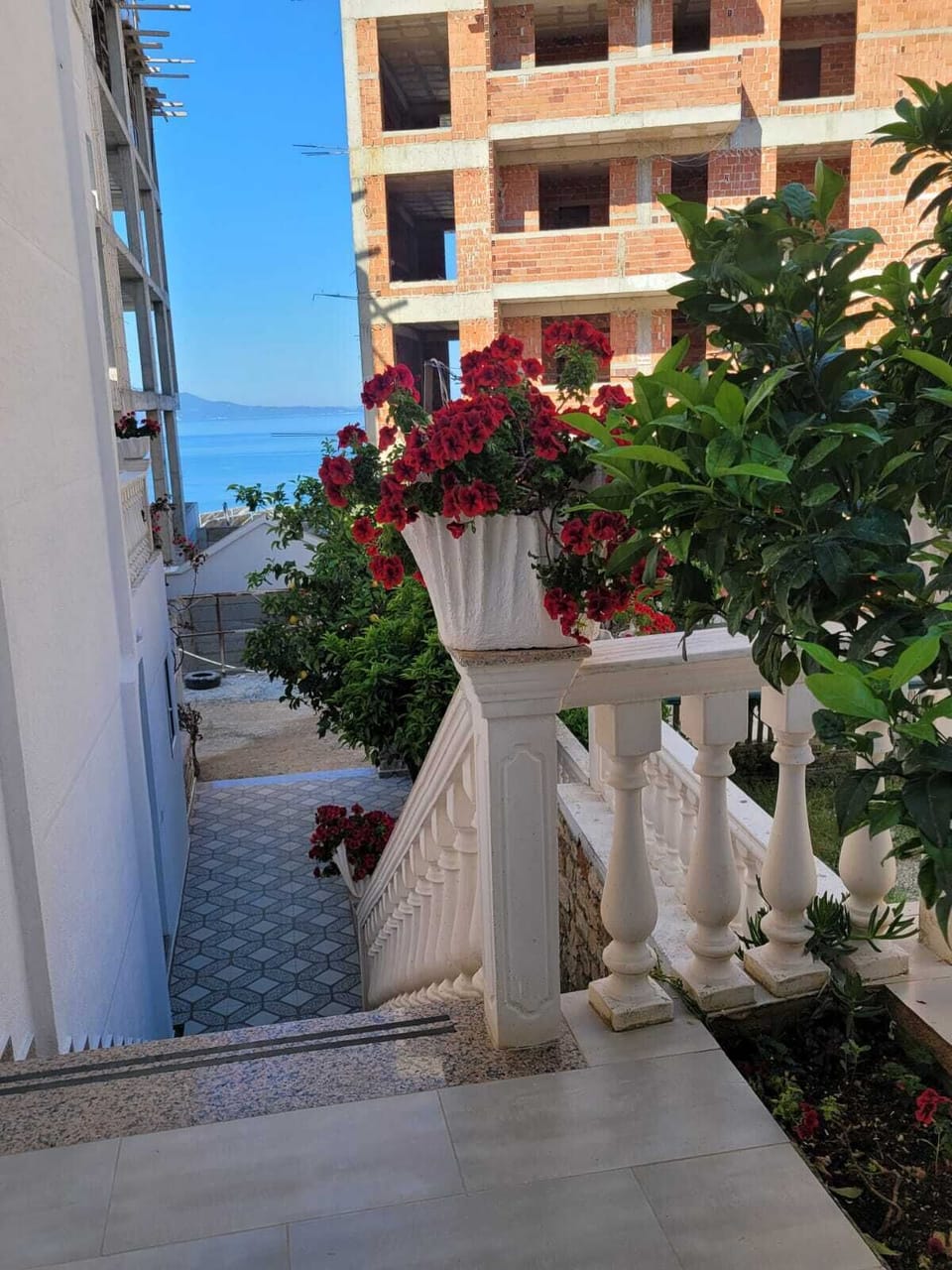 Makla Apartaments Hotel in Sarandë