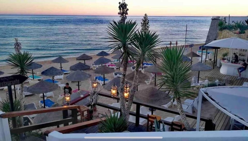 Rocha da Palha nearby beach bar and restaurant. 