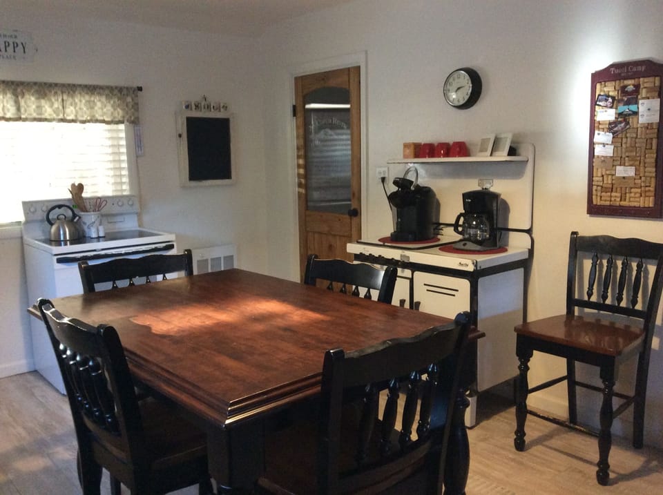 Pub table & coffee bar