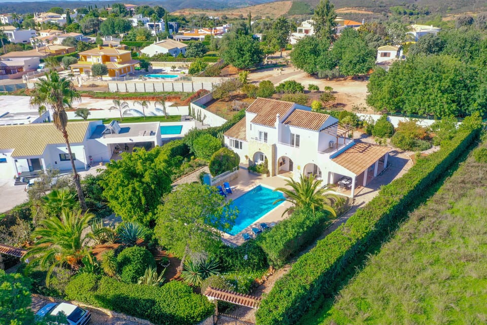 Villa within Monte Canelas