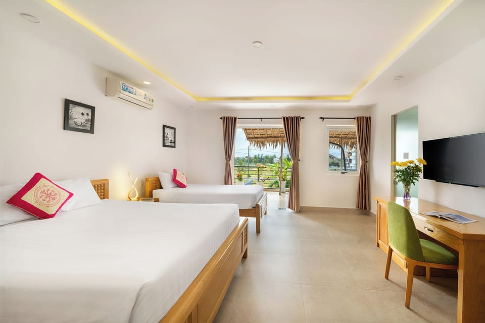 Premium bedding, memory foam beds, minibar, in-room safe