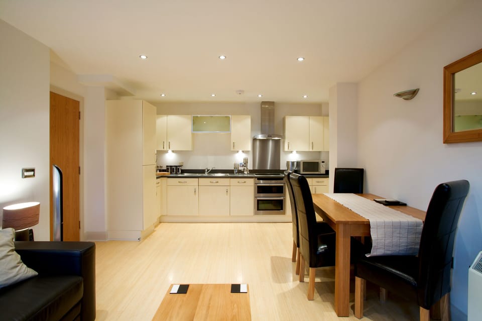 Superior Apartment, Non Smoking, City View | Private kitchen | Full-size fridge, microwave, oven, stovetop