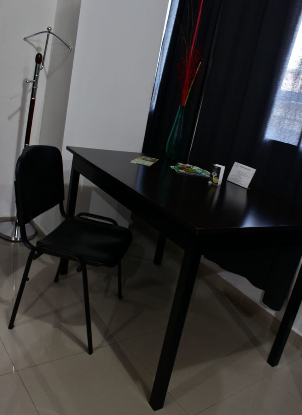 Business Room, 2 Double Beds, Accessible, Non Smoking | Room amenity