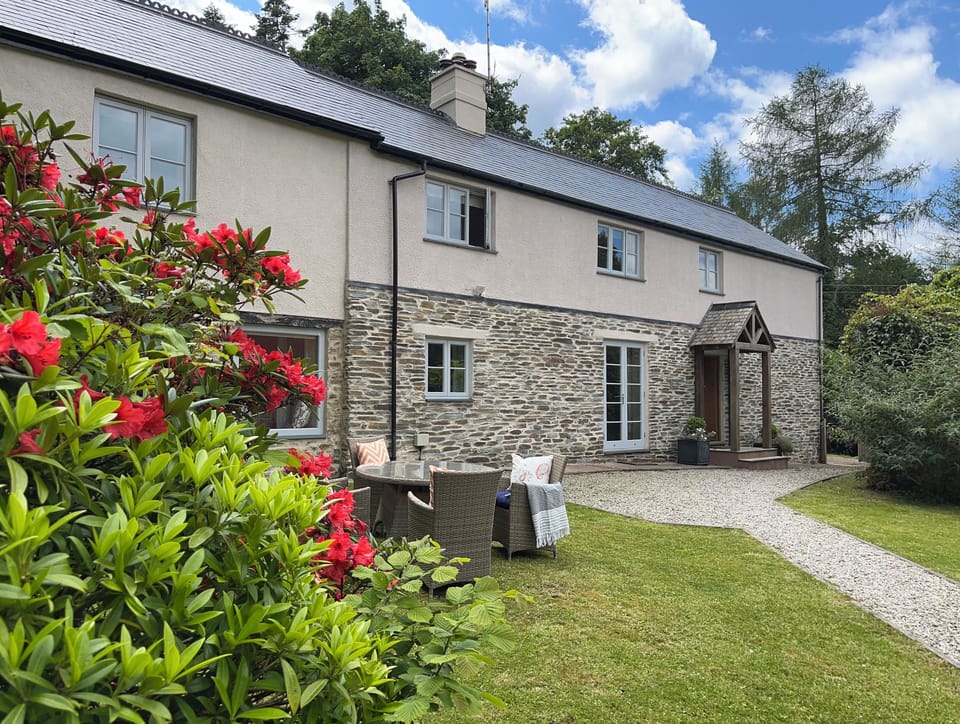 Poppy's Cottage