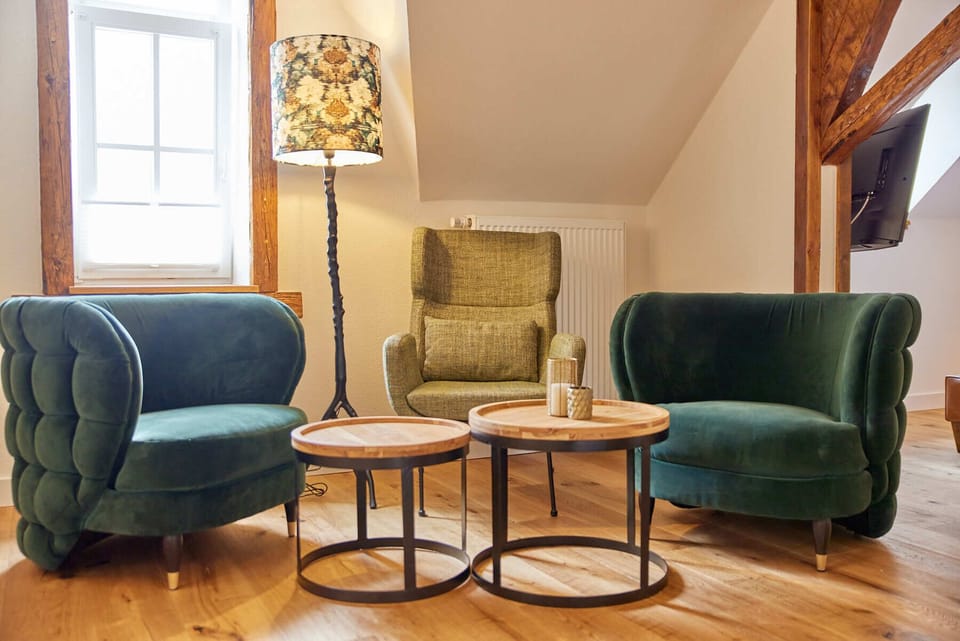Exclusive Double Room, Private Bathroom (Mosel-Loft) | Lounge