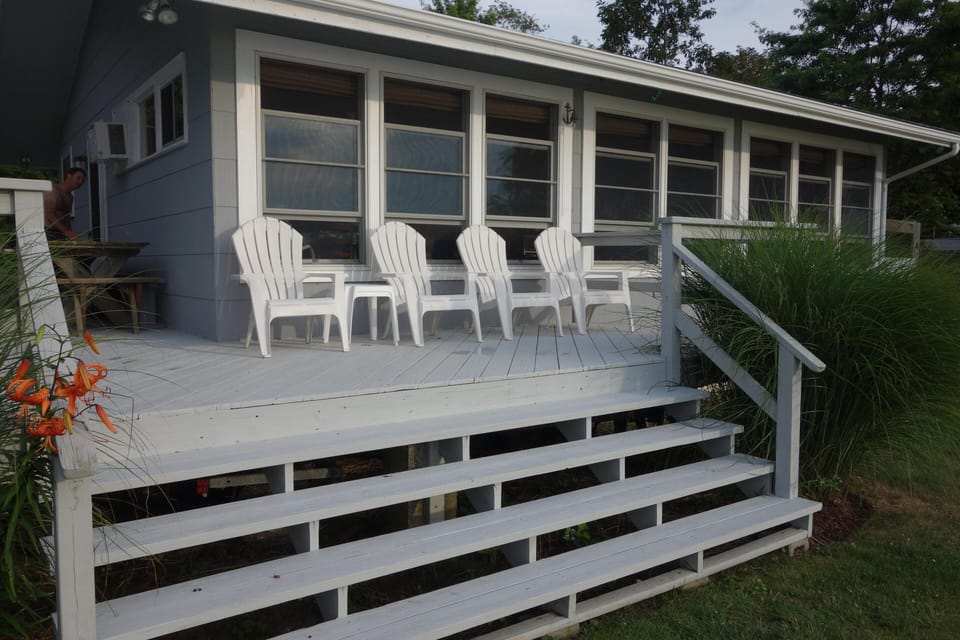 Deck and steps to yard.