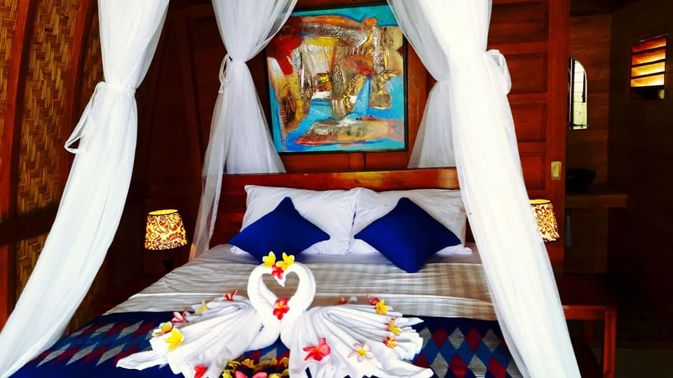 Deluxe Double Room | Individually decorated, desk, laptop workspace, rollaway beds