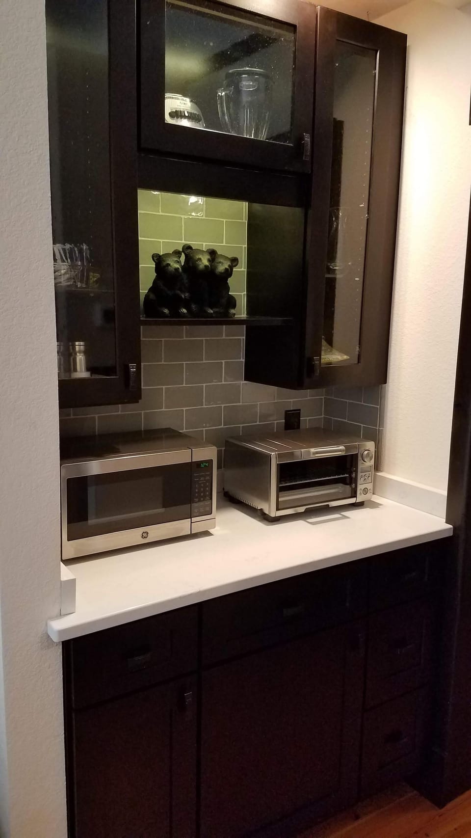 Three Bears Microwave and toaster oven