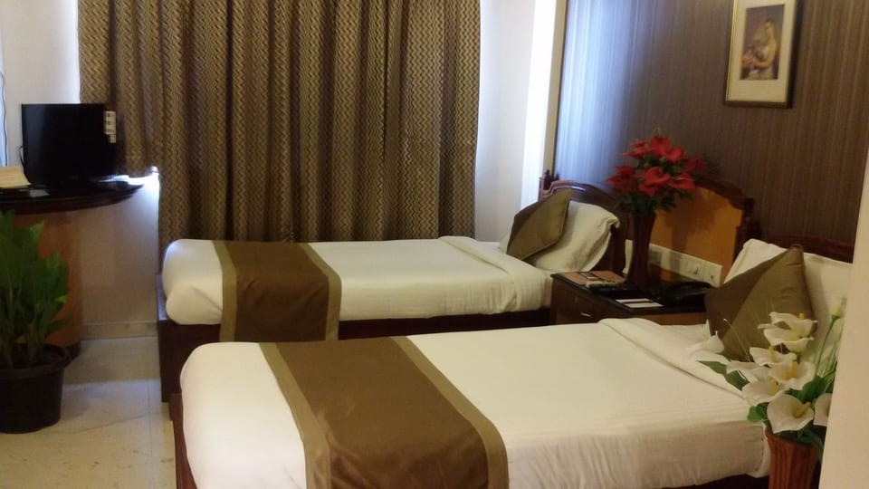 1 bedroom, in-room safe, blackout drapes, rollaway beds