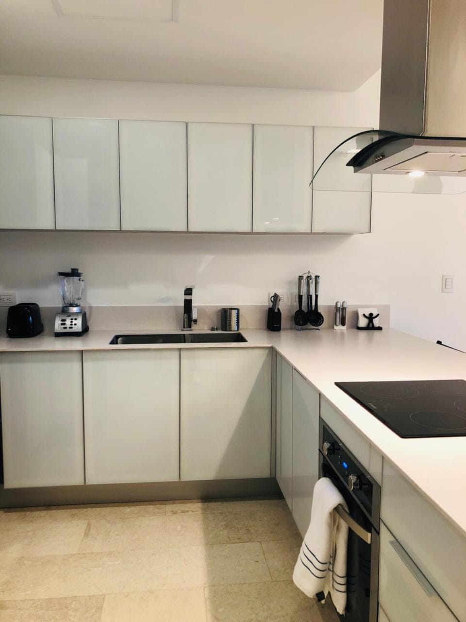 Apartment | Private kitchen | Fridge, microwave, oven, stovetop