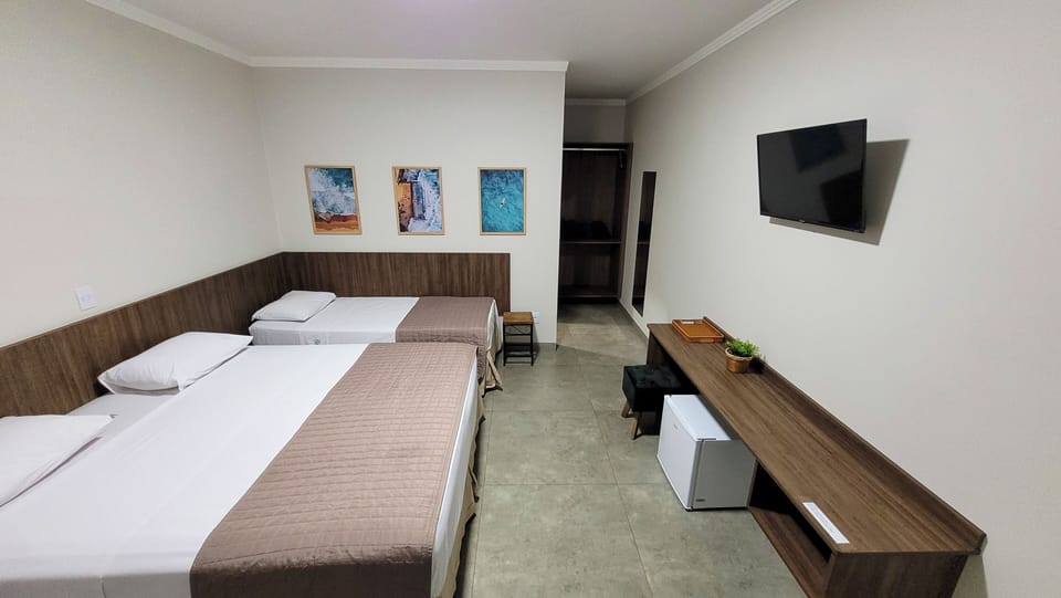 Minibar, iron/ironing board, free WiFi, bed sheets