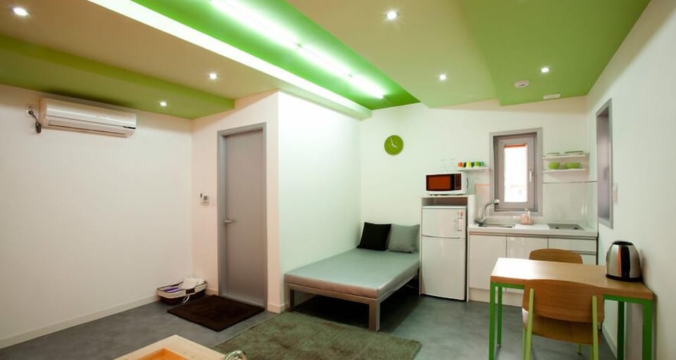 Romantic House (BBQ fee - Pay Onsite) | Individually decorated, free WiFi