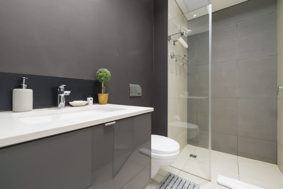 The Chelsea 105 - Adults Only Apartment in Cape Town