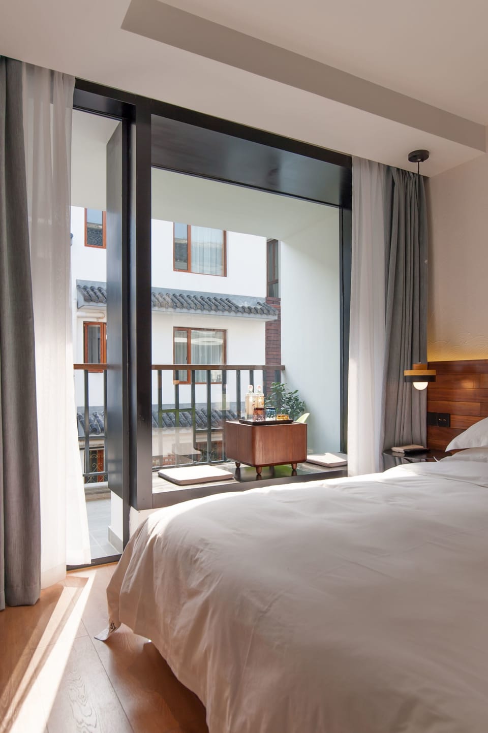 Double Room E | Desk, blackout drapes, iron/ironing board, free WiFi