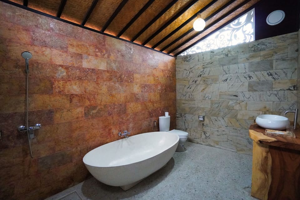 Adil Villa and Resort Bed and Breakfast in Sukawati