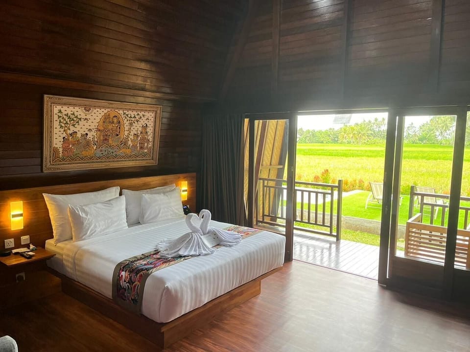 Romantic Double Room | Egyptian cotton sheets, premium bedding, minibar, in-room safe