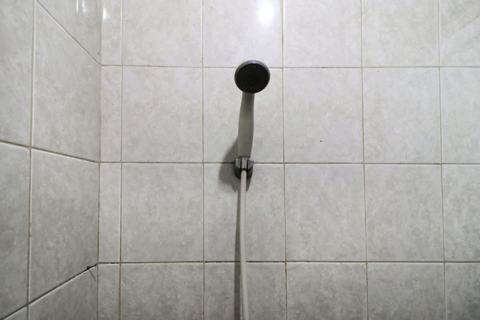 Double Room | Bathroom | Shower, towels