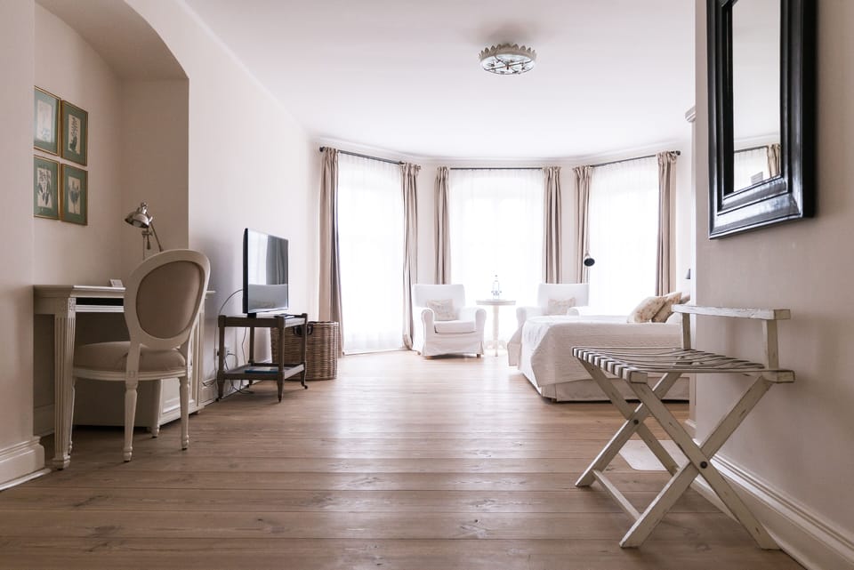 Superior Double Room | Egyptian cotton sheets, premium bedding, down comforters, in-room safe