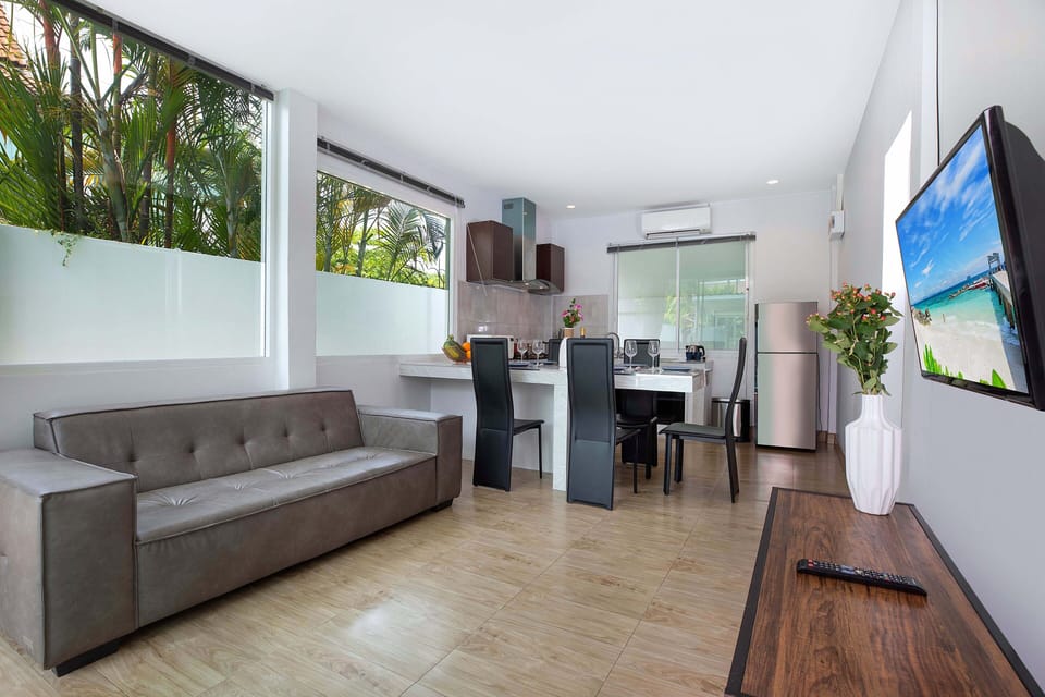 3-Bedroom Pool Villa | Living room | LCD TV