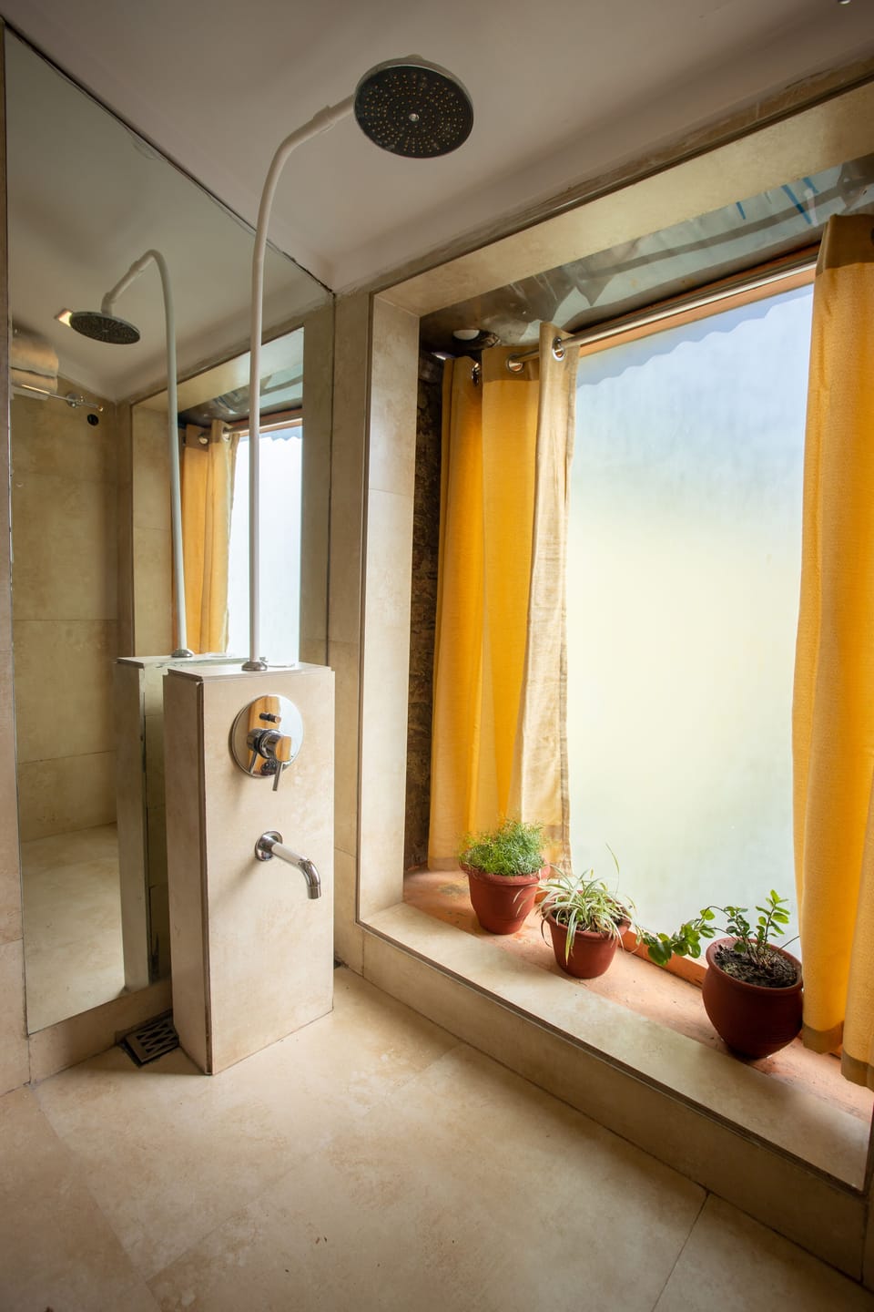 Orange Crush | Bathroom | Shower, hair dryer, slippers, towels