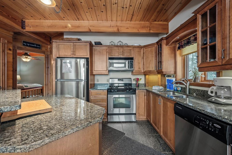 Fully equipped kitchen