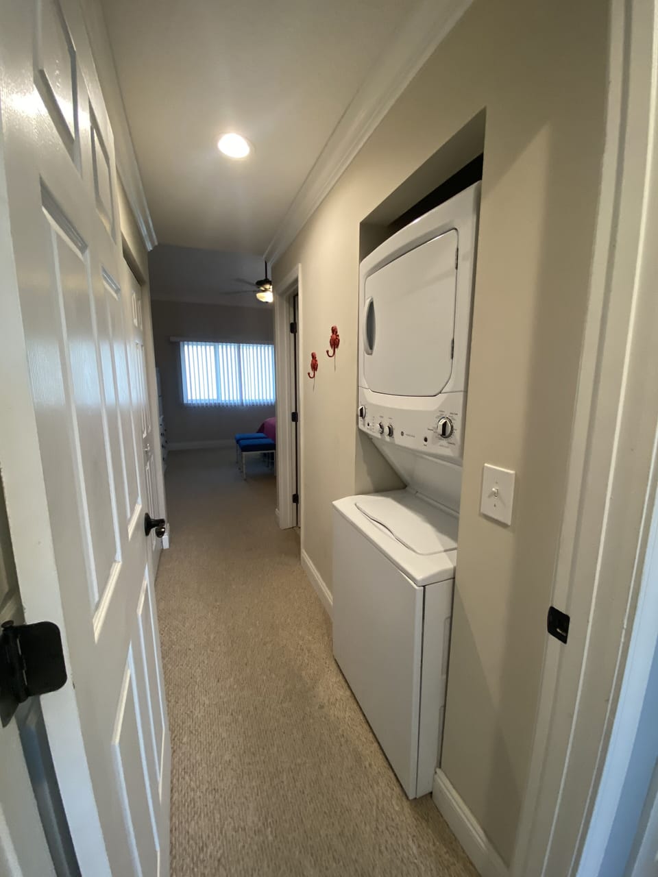 Our full sized washer and dryer🐳❗️