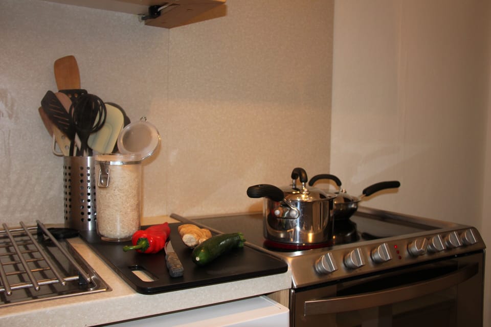Fully equipped kitchen on two levels