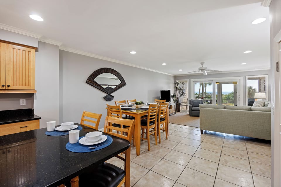 Dining Table for 6 Guests; 2 additional bar stools