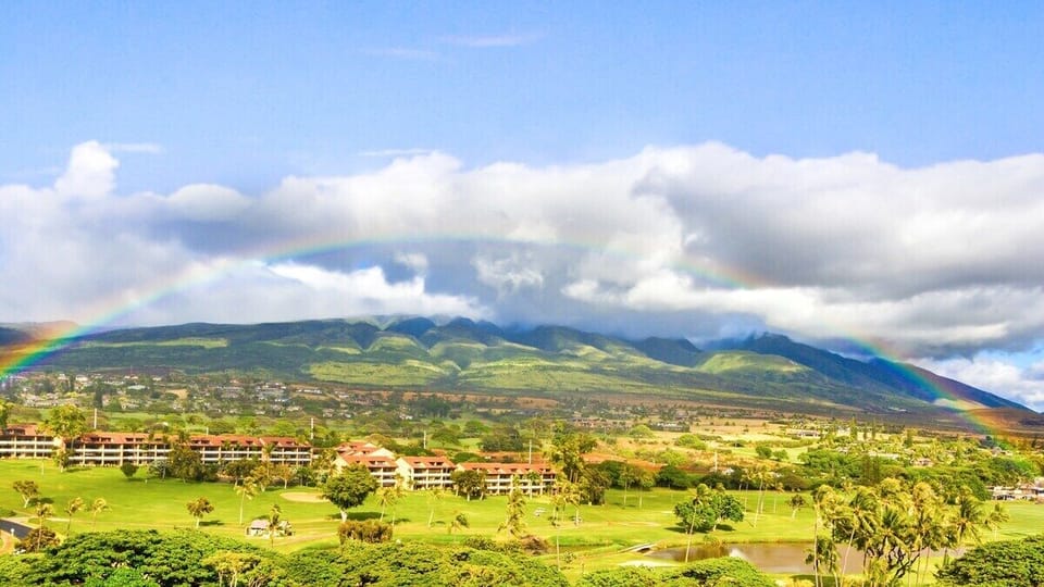 Enjoy our gorgeous West Maui Mountains from the wrap around lanai