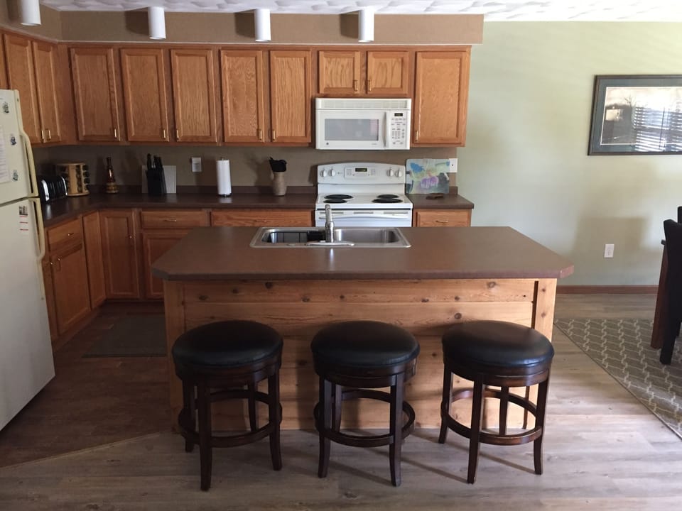 Well appointed kitchen with everything you need to make any meal! Plus crockpots